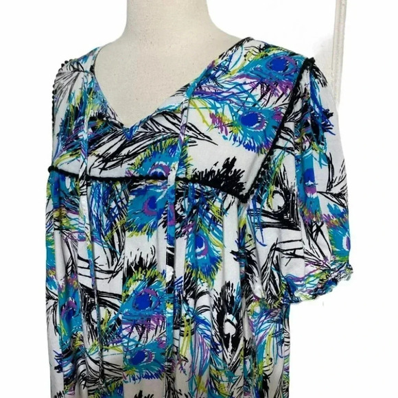 Dressbarn 2X blue peacock print peasant top - Picture 5 of 6